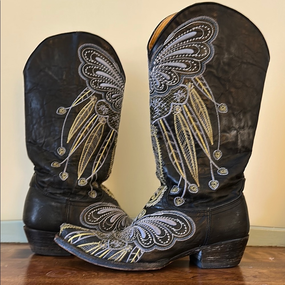 Black Embroidered Cowboy Boots